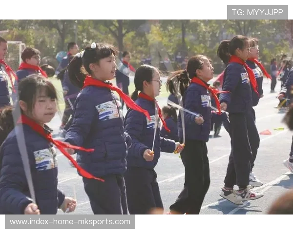 花式跳绳进入校园课间活动，学生体能显著好转