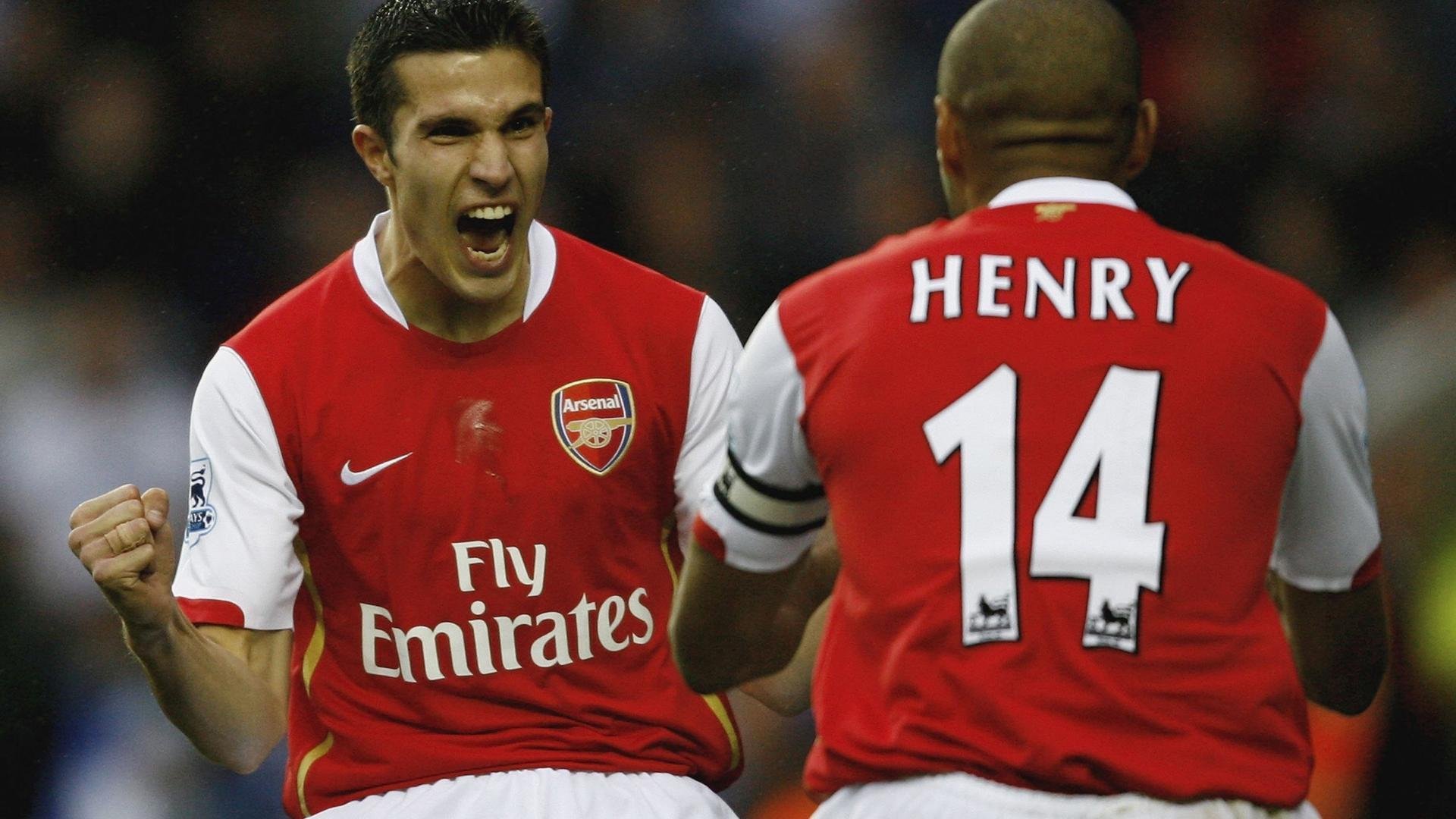 各国队伍频频在国际比赛中逆转获胜，展现良好的竞技状态，各国国家队