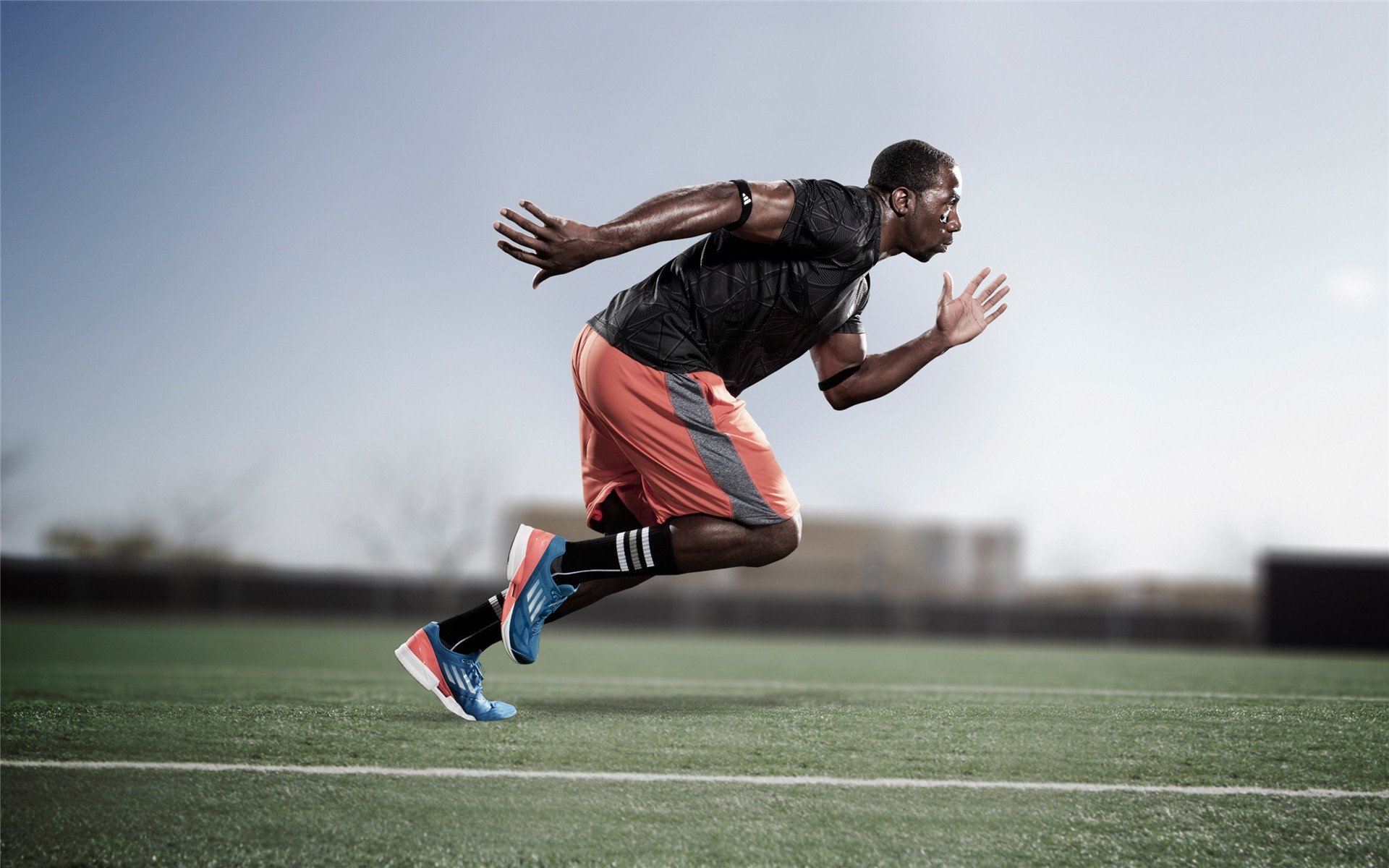 掩护后是否应依据节奏变化调整进攻方式，掩护的时候,下面那个说法是错误的(1分)